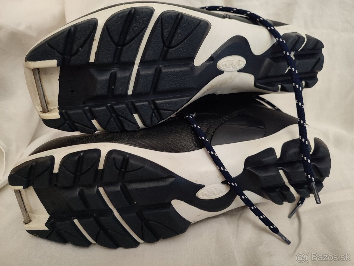 Kvalitné a pevné kožené topánky na bežky ALPINA v 39, NNN - 4