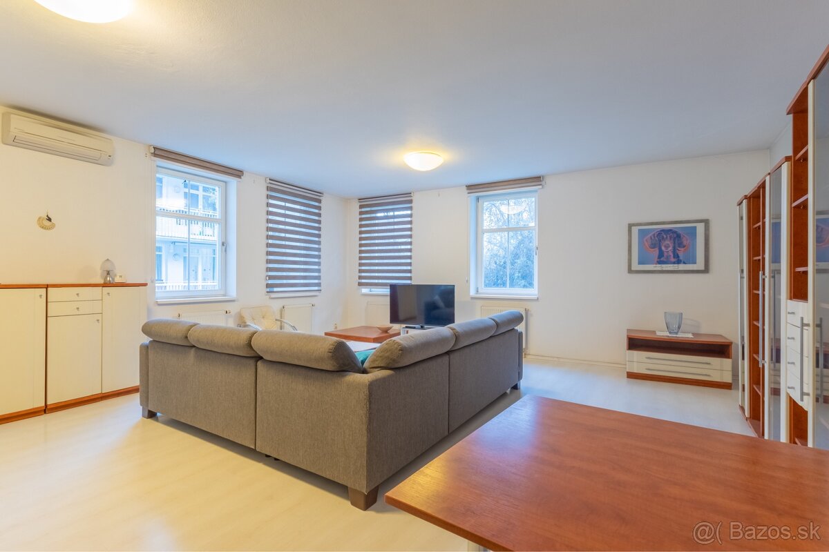 3-izbový byt 120 m2 v centre - Mikulášska ulica, Staré Mesto - 4