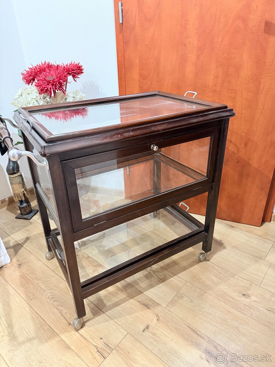 Servirovaci stolik - 4
