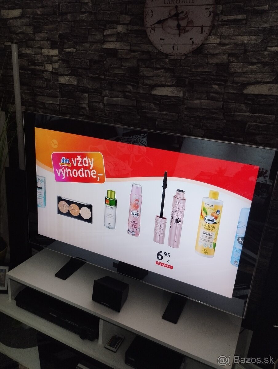 Monitor Full HD - - 4