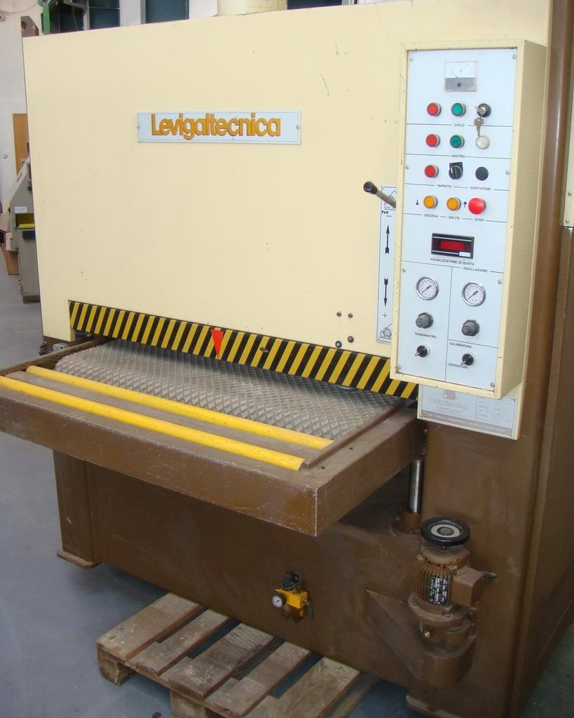 Širokopásová bruska LEVIGATECNICA - Brno - 4