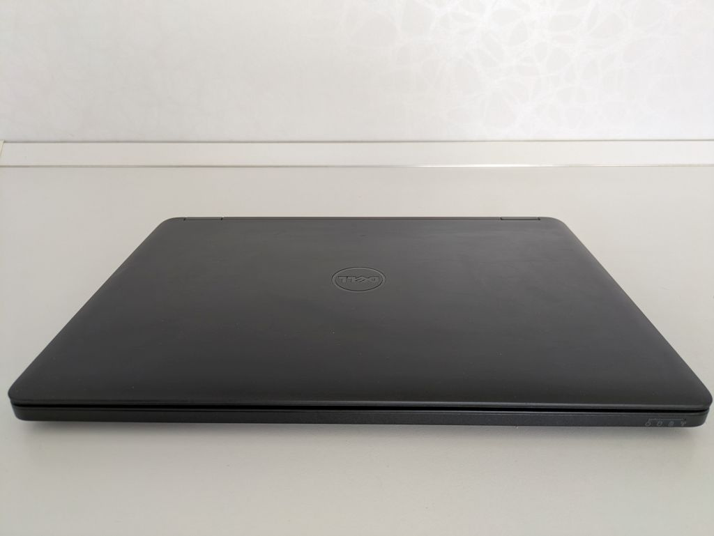 Dell E5450,Intel i5-5300U 2x2,3 GHz,8GB RAM,14,4",128GB SSD - 4