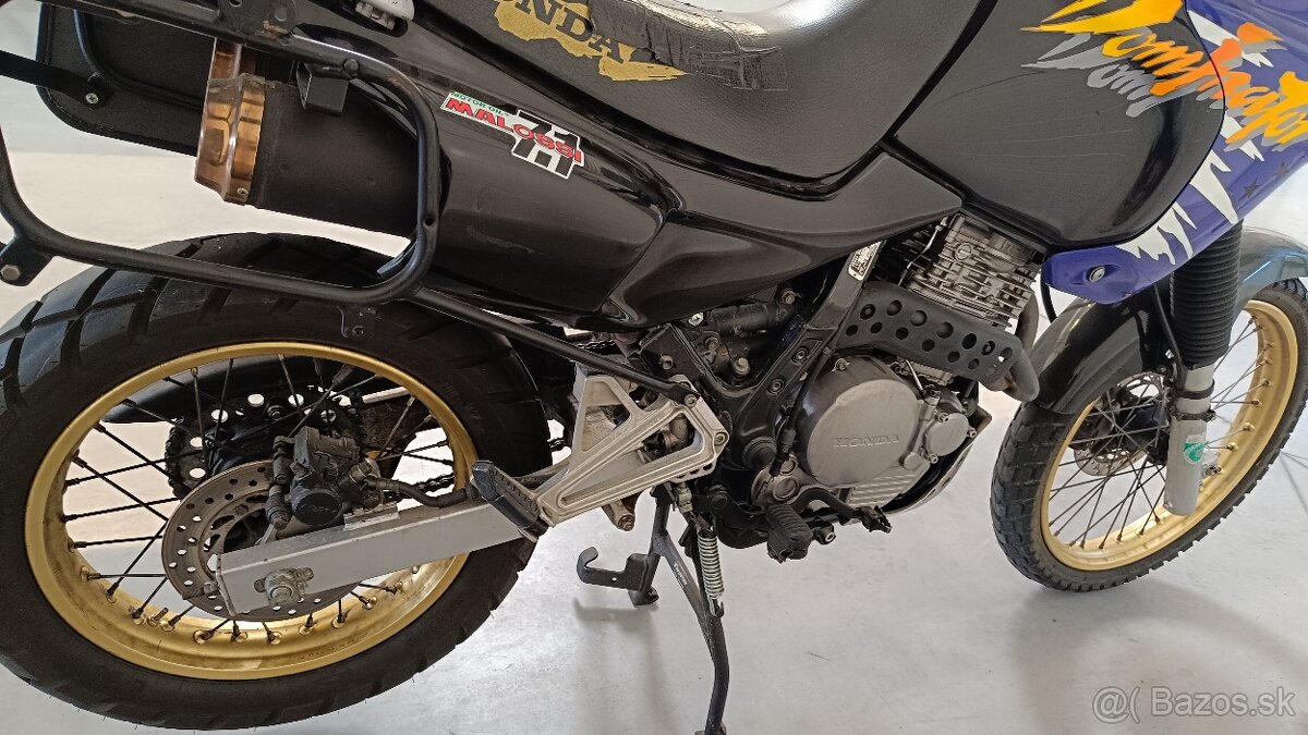 Honda NX 500 Dominator