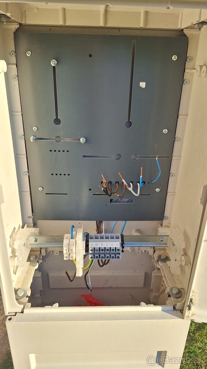 Rozvodná skriňa - 4