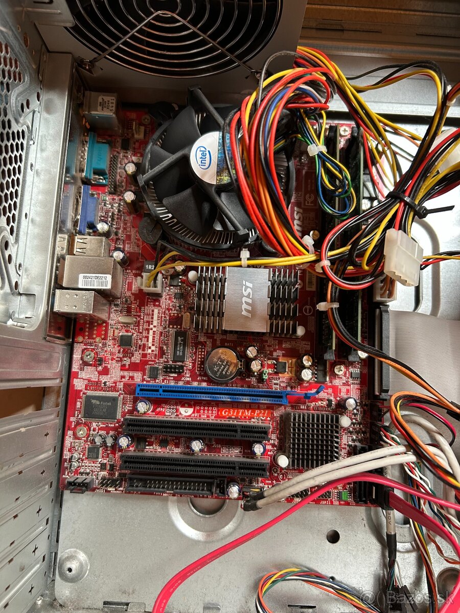 Kancelársky počítač - 4