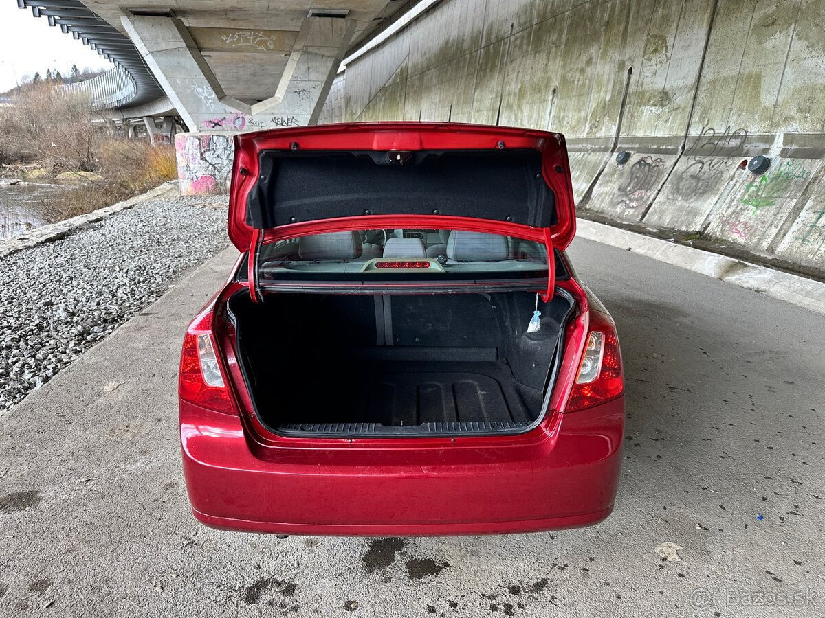 Chevrolet Lacetti - 4