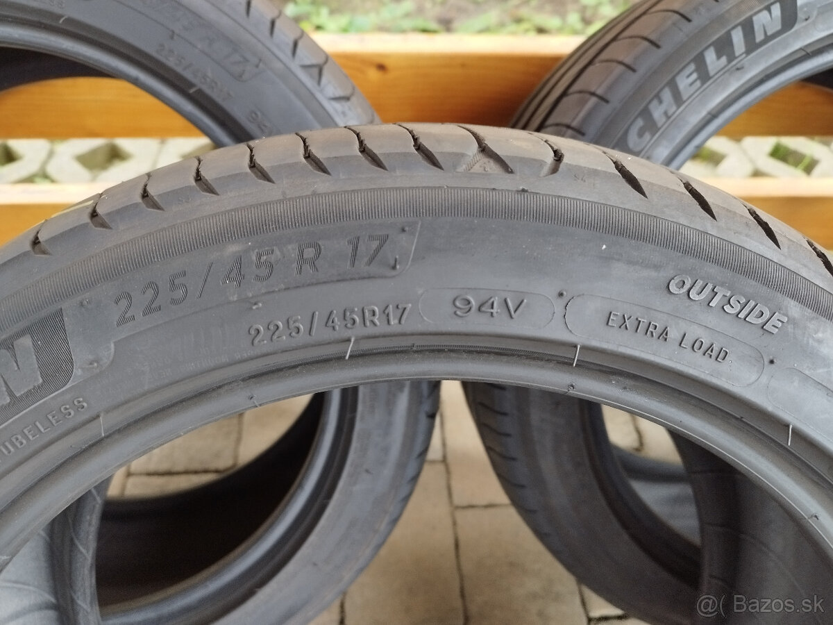 Predám letné pneumatiky Michelin 225/45 R17 - 4