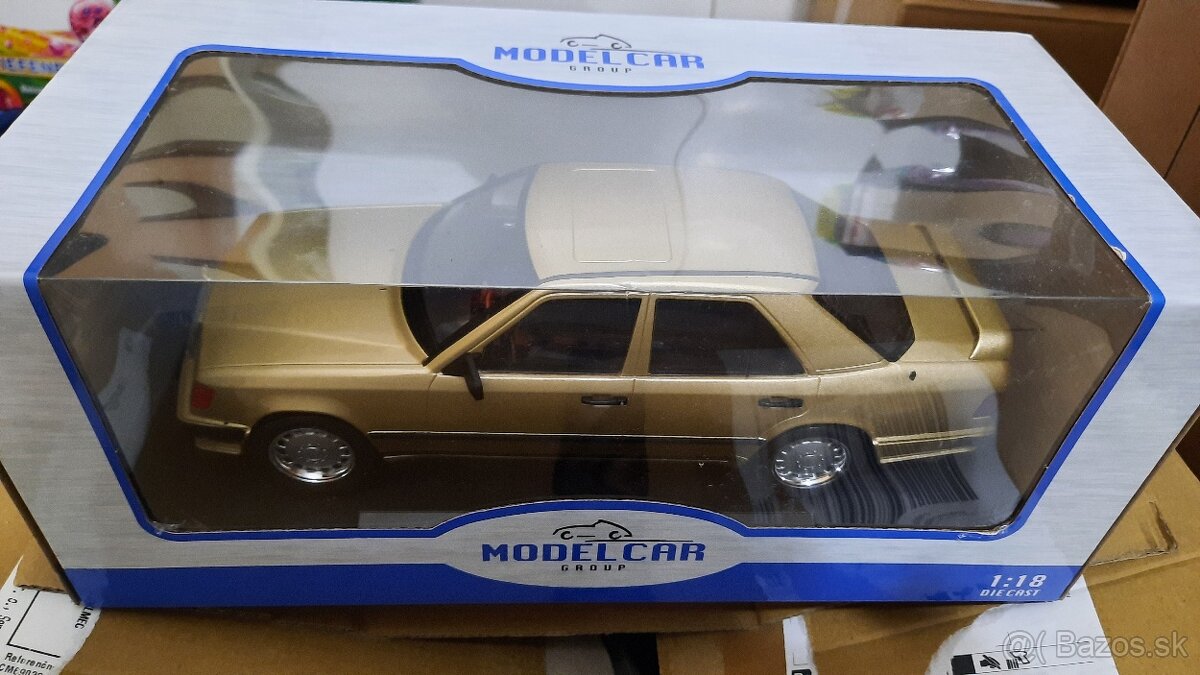 Mcg Mercedes w124 1:18 - 4