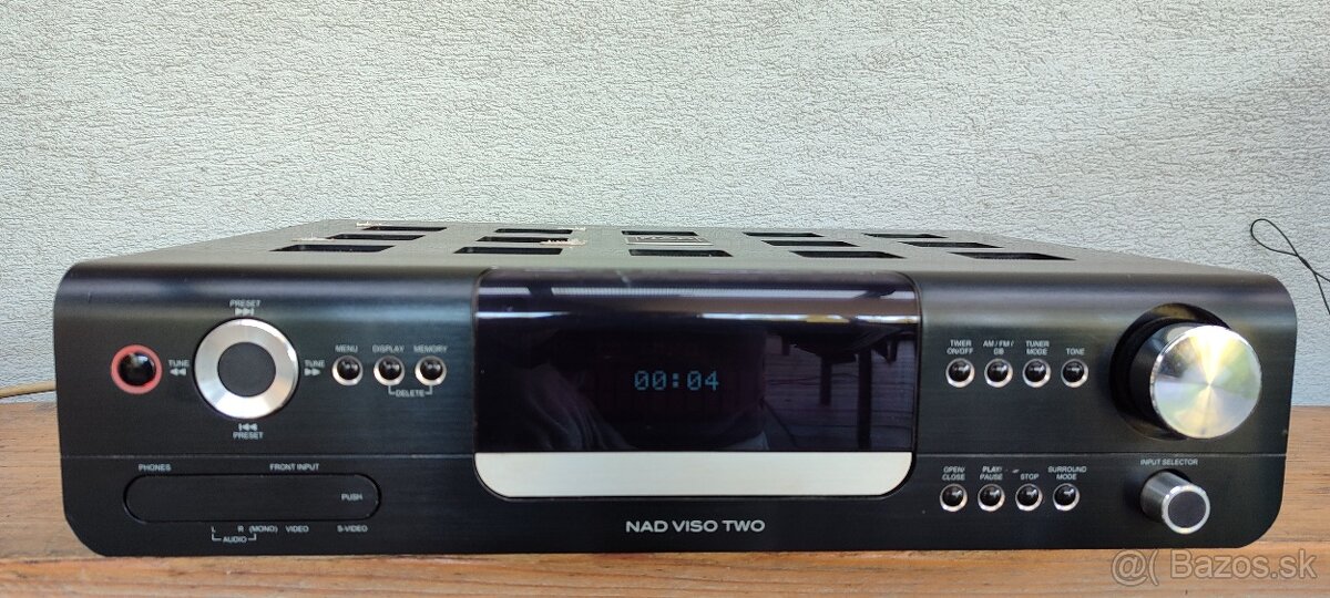 Receiver NAD - 4