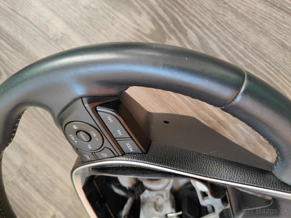 VOLANT TOYOTA COROLLA (E210) (2019-) - 4