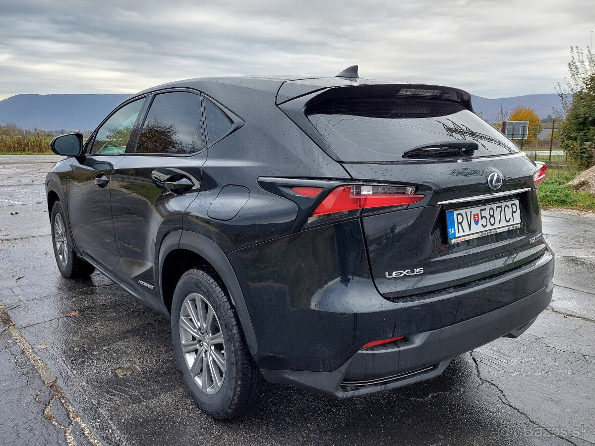 Lexus NX 300h 2.5 FWD Comfort - 4