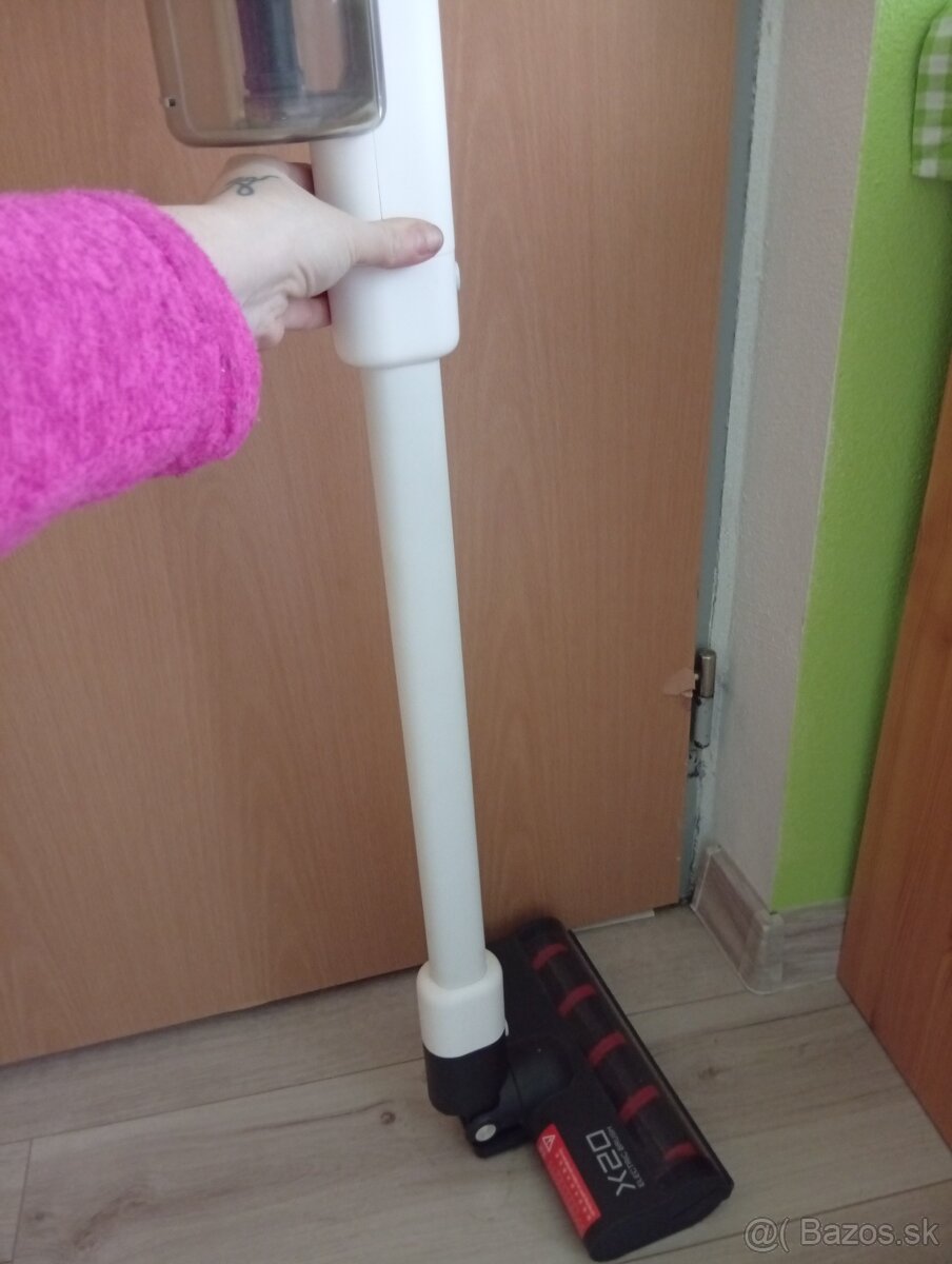 Tyčový vysávač 2v1 s mopom - 4