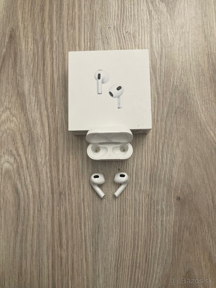 Air Pods 3 - 4
