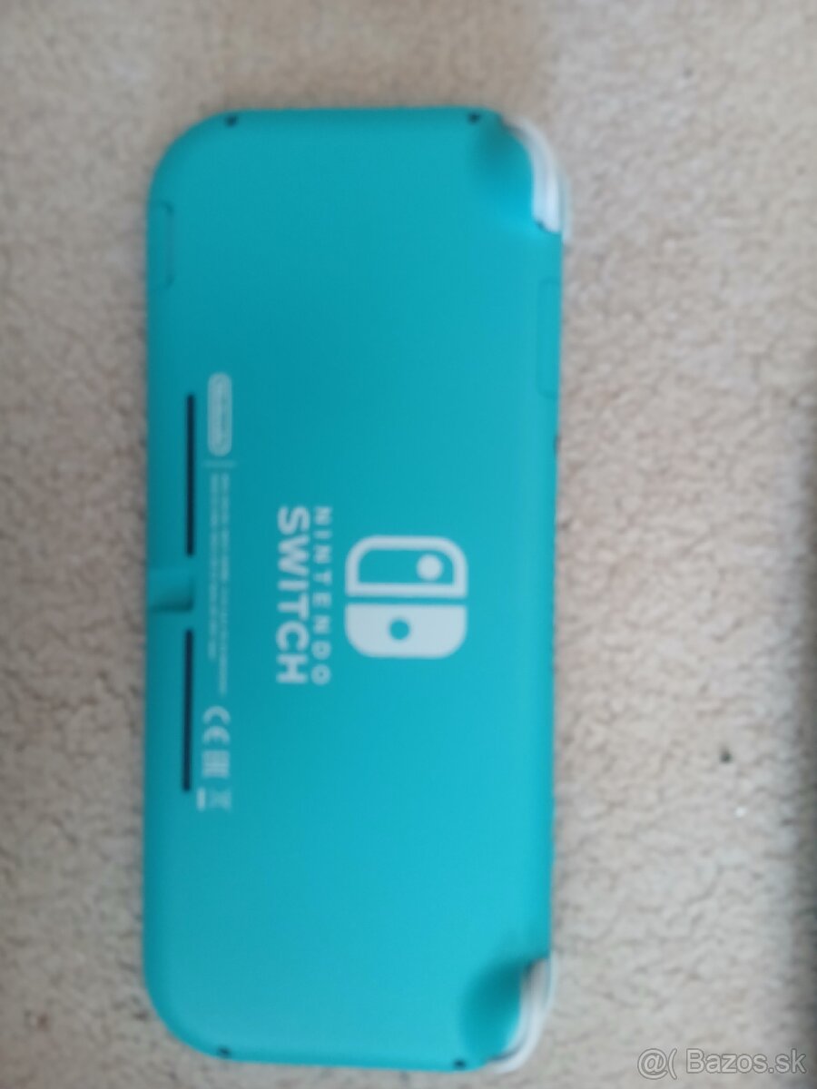 Nintendo switch lite tyrkysove s prislušenstvom a hrami - 4