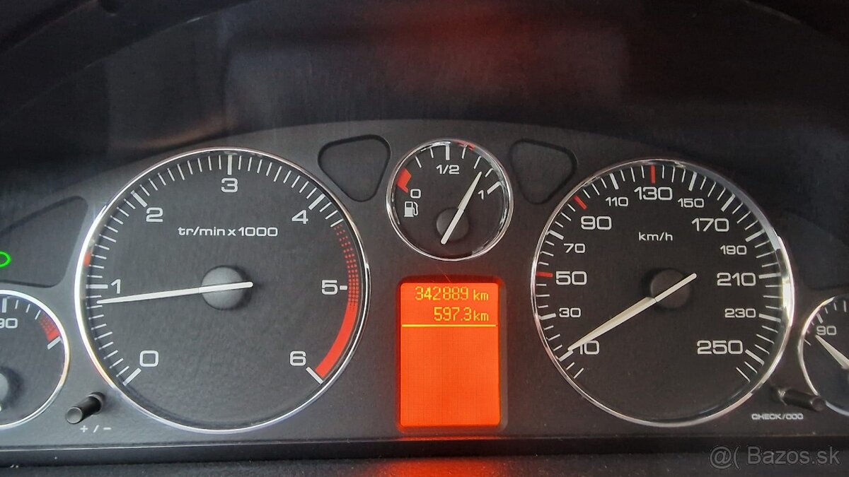 Peugeot 407, 2.0 HDI rok 2006 - 4