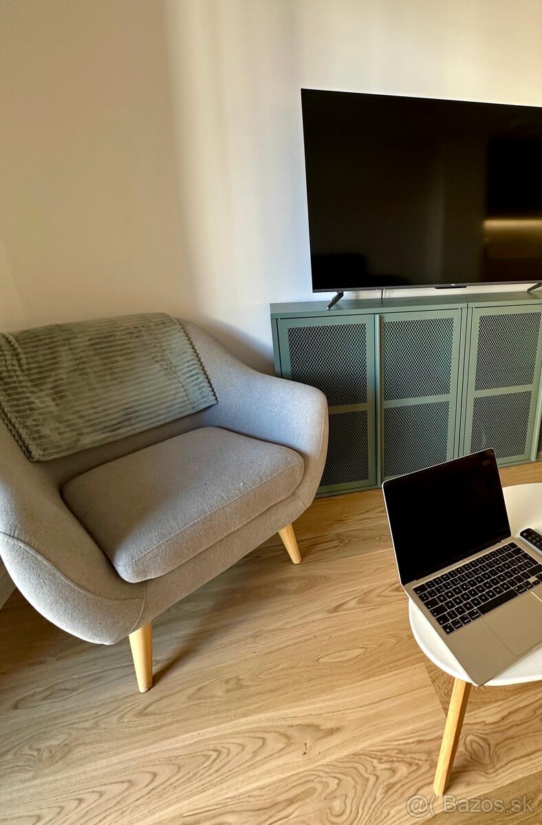 Sedacia súprava: dvojsedačka + kreslo + stolík - 4