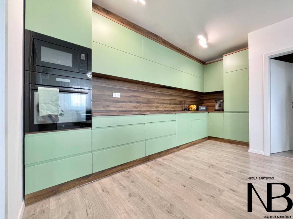 Na predaj štýlový 2-izbový byt s loggiou a parkovaním – TN, - 4