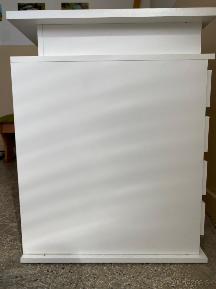 predaj písacieho stola - 4