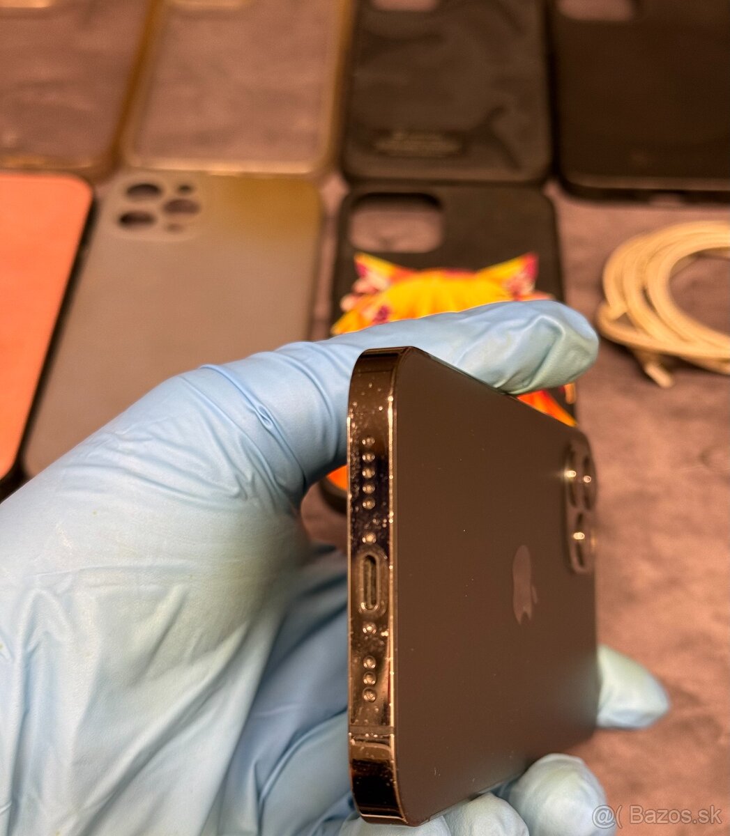 Apple iPhone 12 Pro 256 GB Graphite / nová batéria - 4