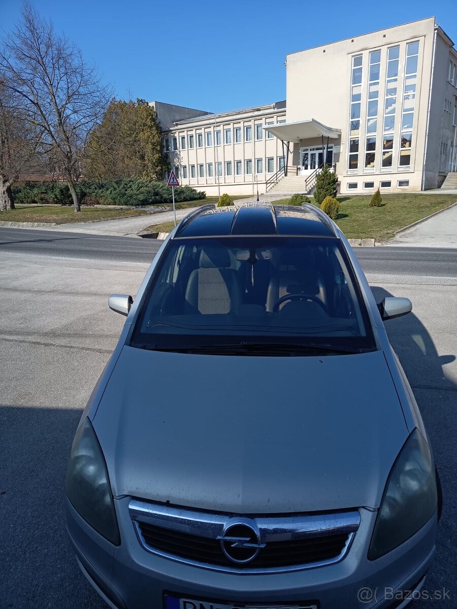 Opel Zafira - 4