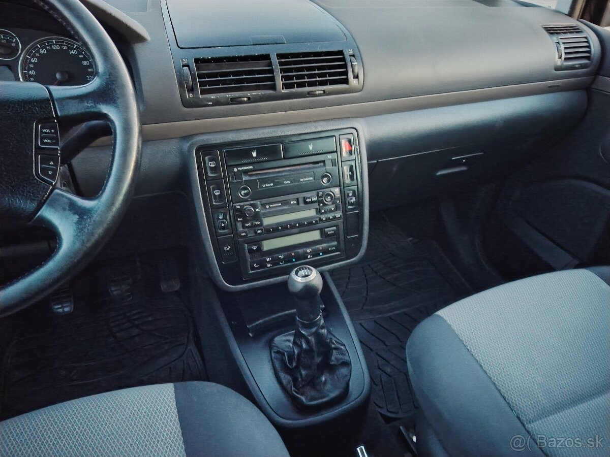 Predám VW Sharan 4x4 1.9 TDi - 4