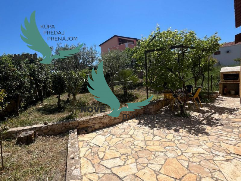 Dom s výhľadom na more 2x apartmán v Chorvátsku - Vir - 4