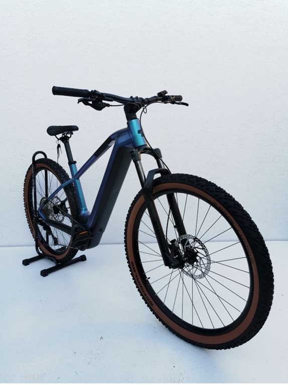 Cube Reaction Hybrid Race 750 switchblue´n´black L. 1235 - 4