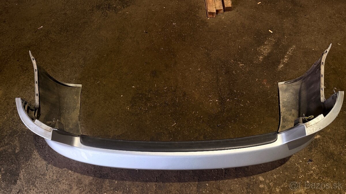 Audi A4 B7 Avant zadný narazník - 4