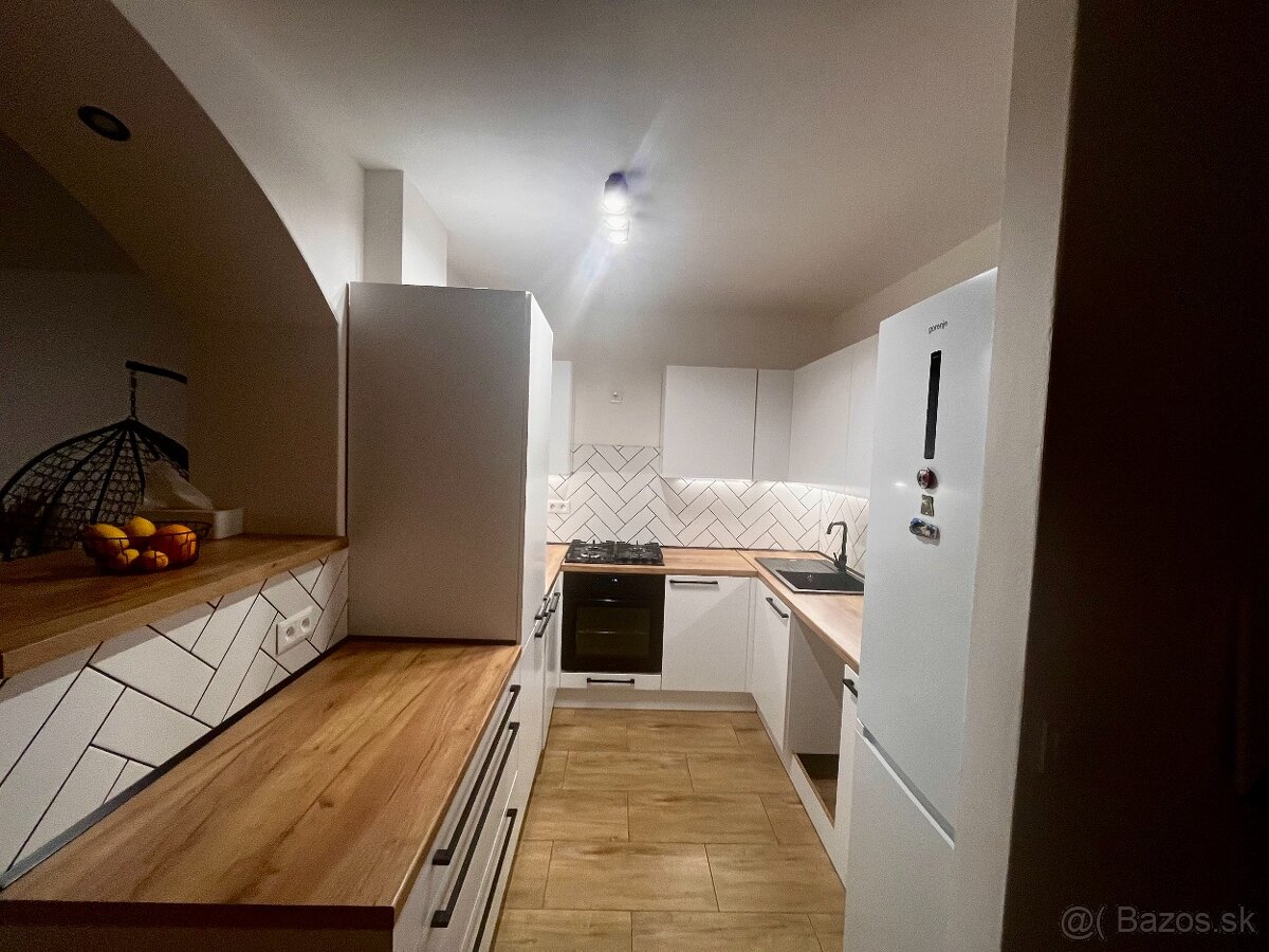 Zrekonštruovaný rodinný dom v Šarišských Sokolovciach - 4