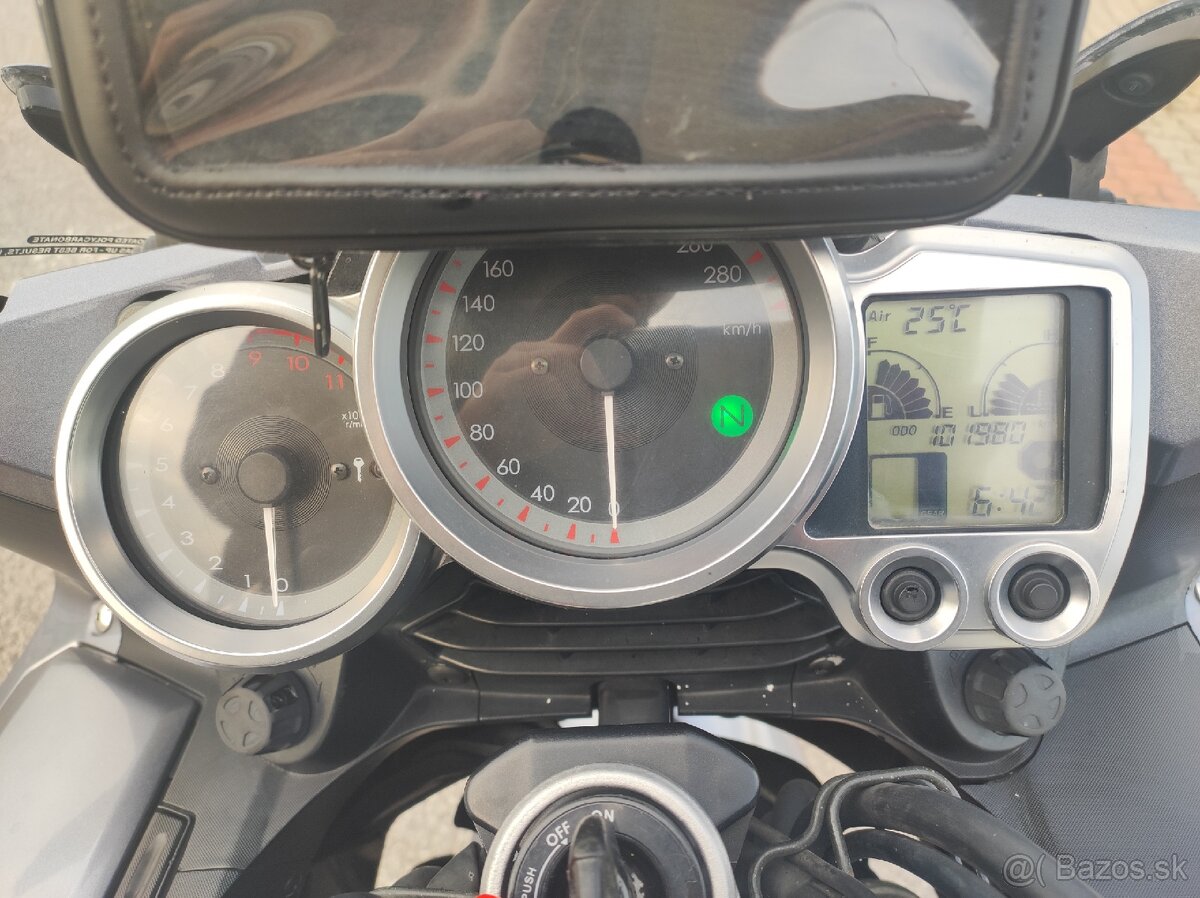 Yamaha FJR 1300 r.v.2007 - 4