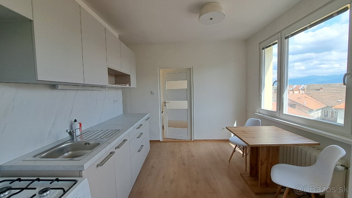 Prenájom 2i bytu v centre - 4