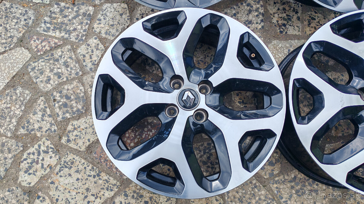 4x100 R17 --- RENAULT CAPTUR ... - 4