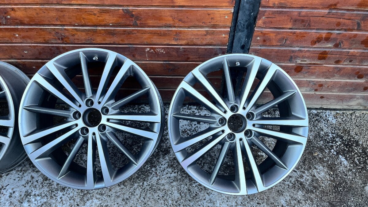 Mercedes 5x112 r19 originál - 4