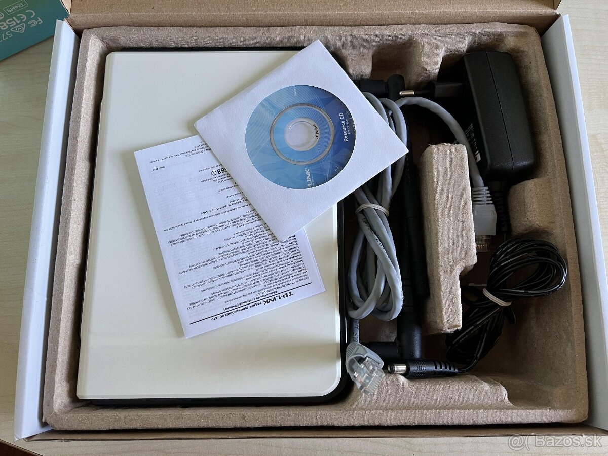 TP-Link TL-WR1042ND - 4