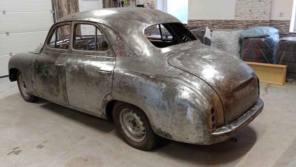 Skoda 1201 Sedan - 4