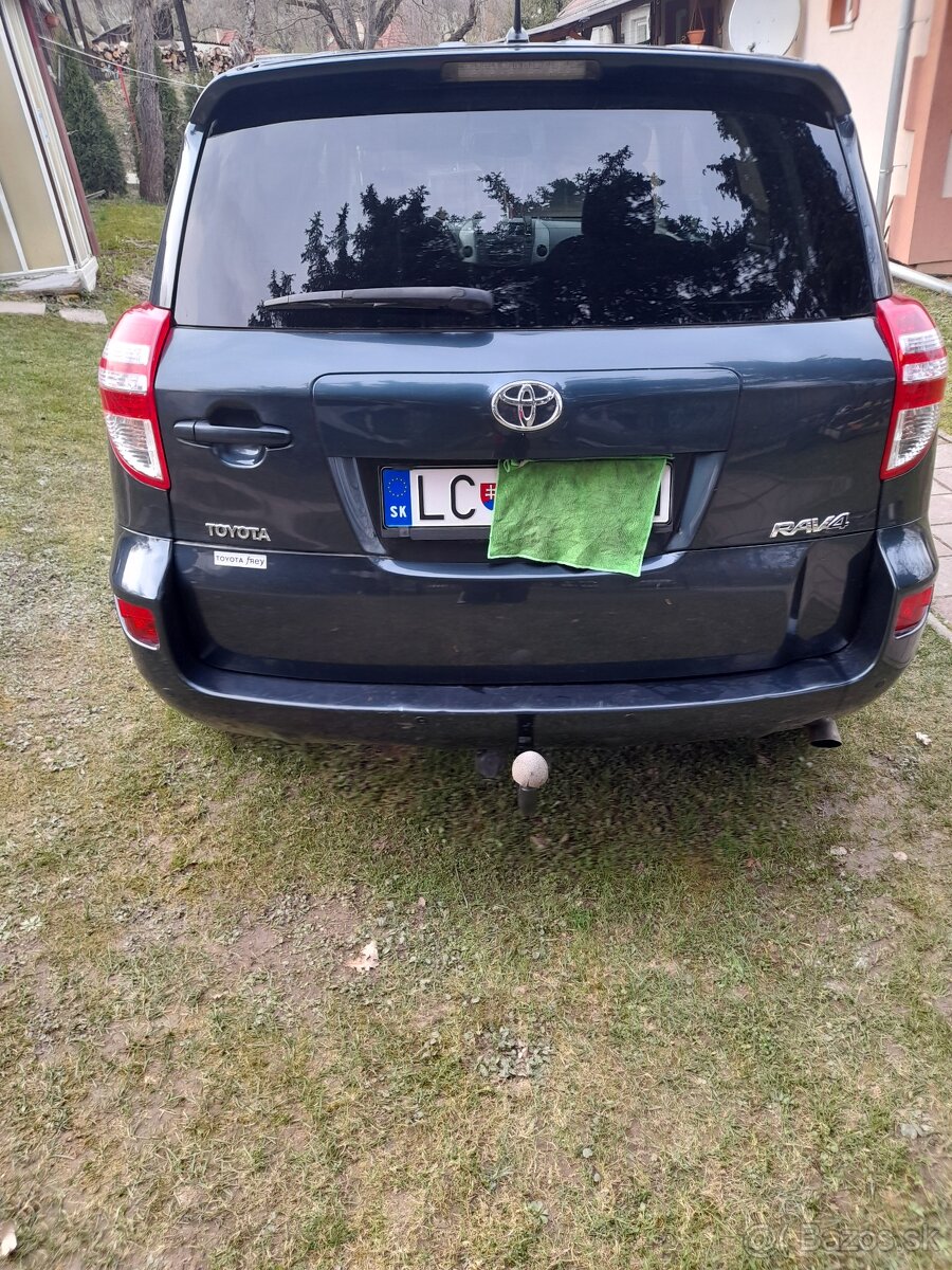 Toyota rav4 - 4