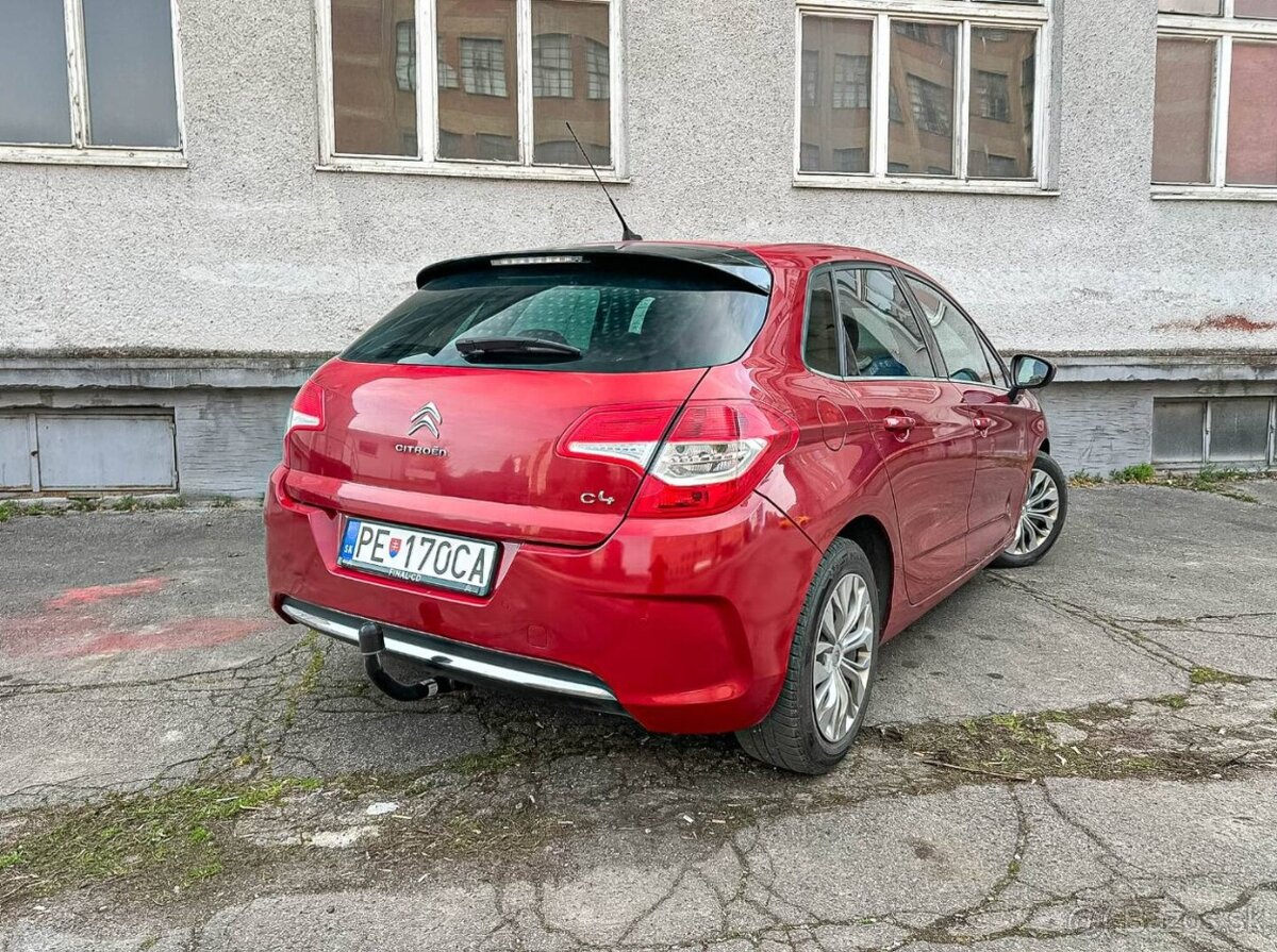 Citroën C4 1.6 HDi 110k Exclusive - 4