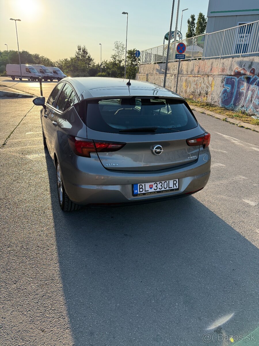 Opel Astra 1.4 T 92kW 1. majiteľ 110tkm serv kniha - 4