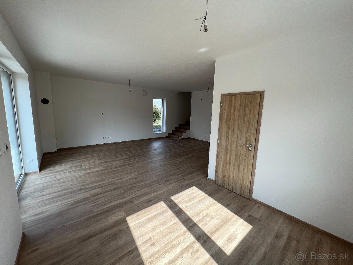 Novostavba Rodinný dom v Štandarde v obci Plavecký Mikuláš - 4