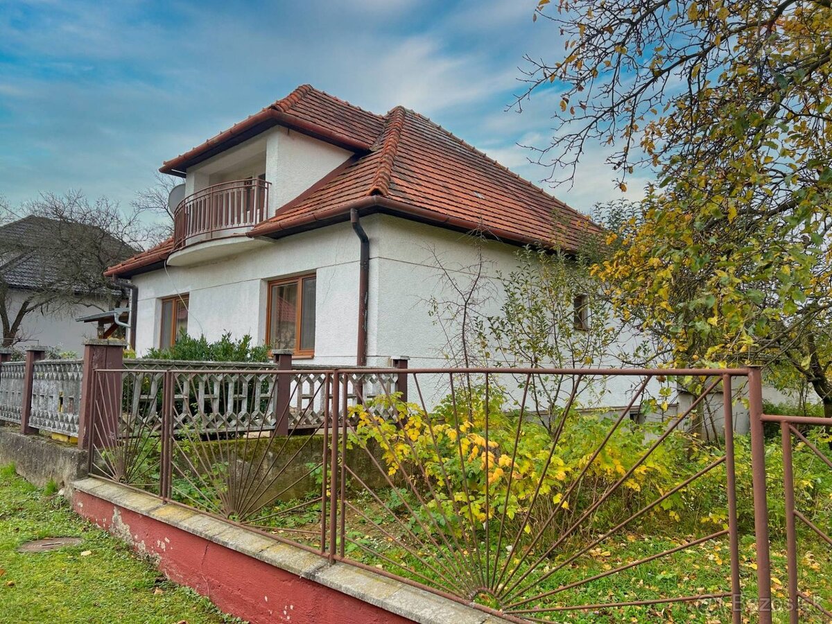 Na predaj rodinný dom v obci Veľké Uherce - 4