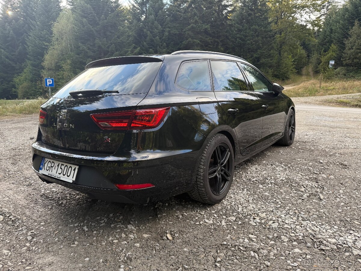 Seat Leon Sportstourer 2.0 TDI DSG FR - 4