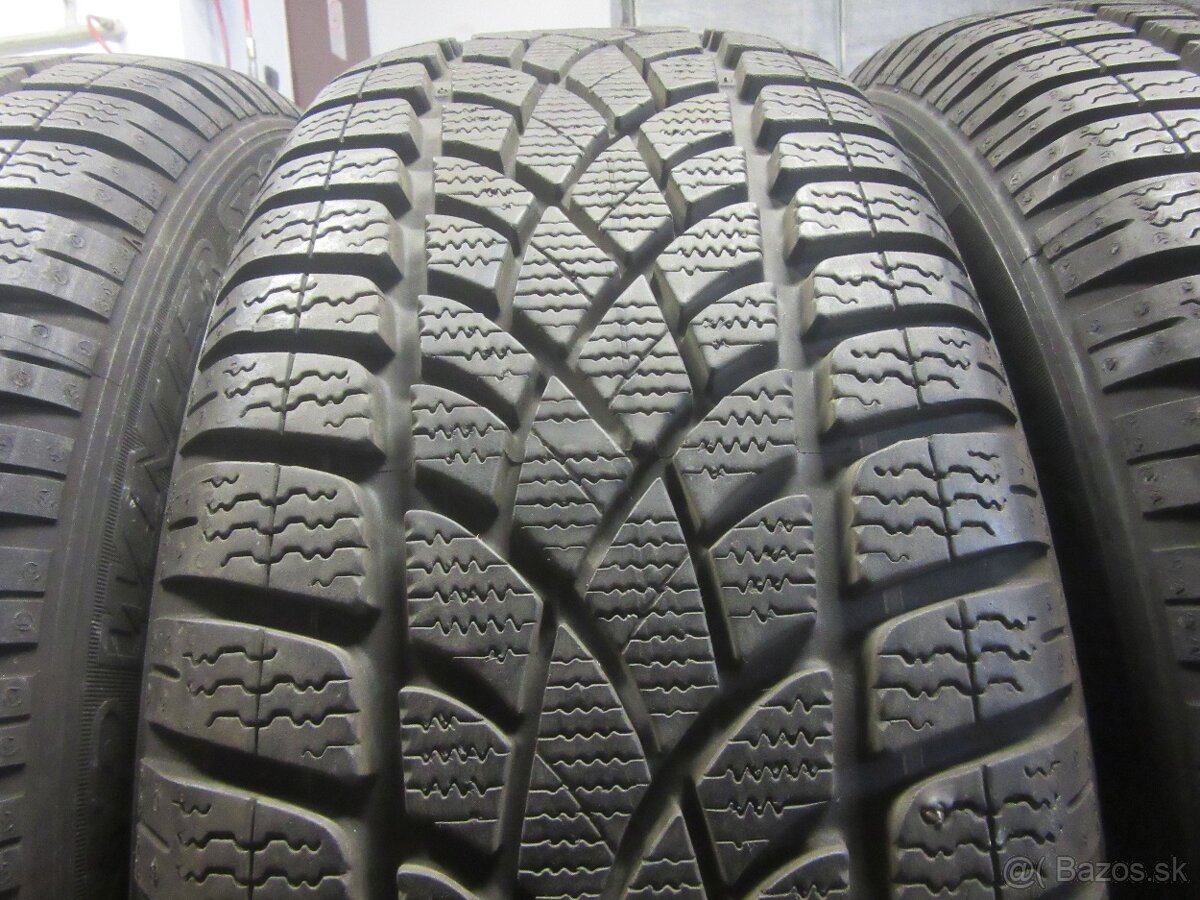 R16 Zimná sada Passat rozteč 5x112 205/55R16 DUNLOP - 4