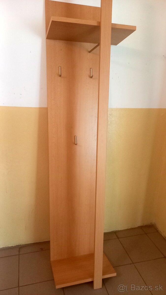 Vešiakový panel - BUK-ako nový - 4