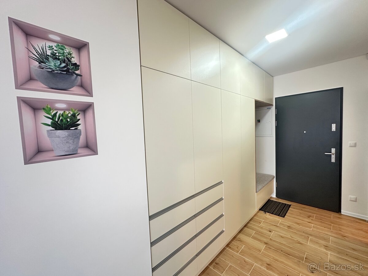 Prenájom 2-izbového bytu v centre Liptovského Mikuláša - 4