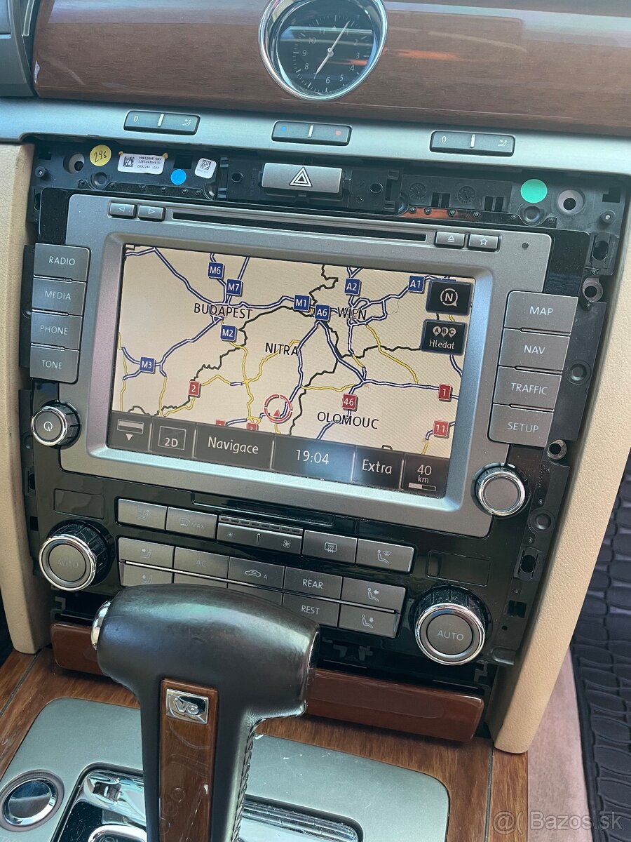 Radio , Navi , DVD , phaeton - 4