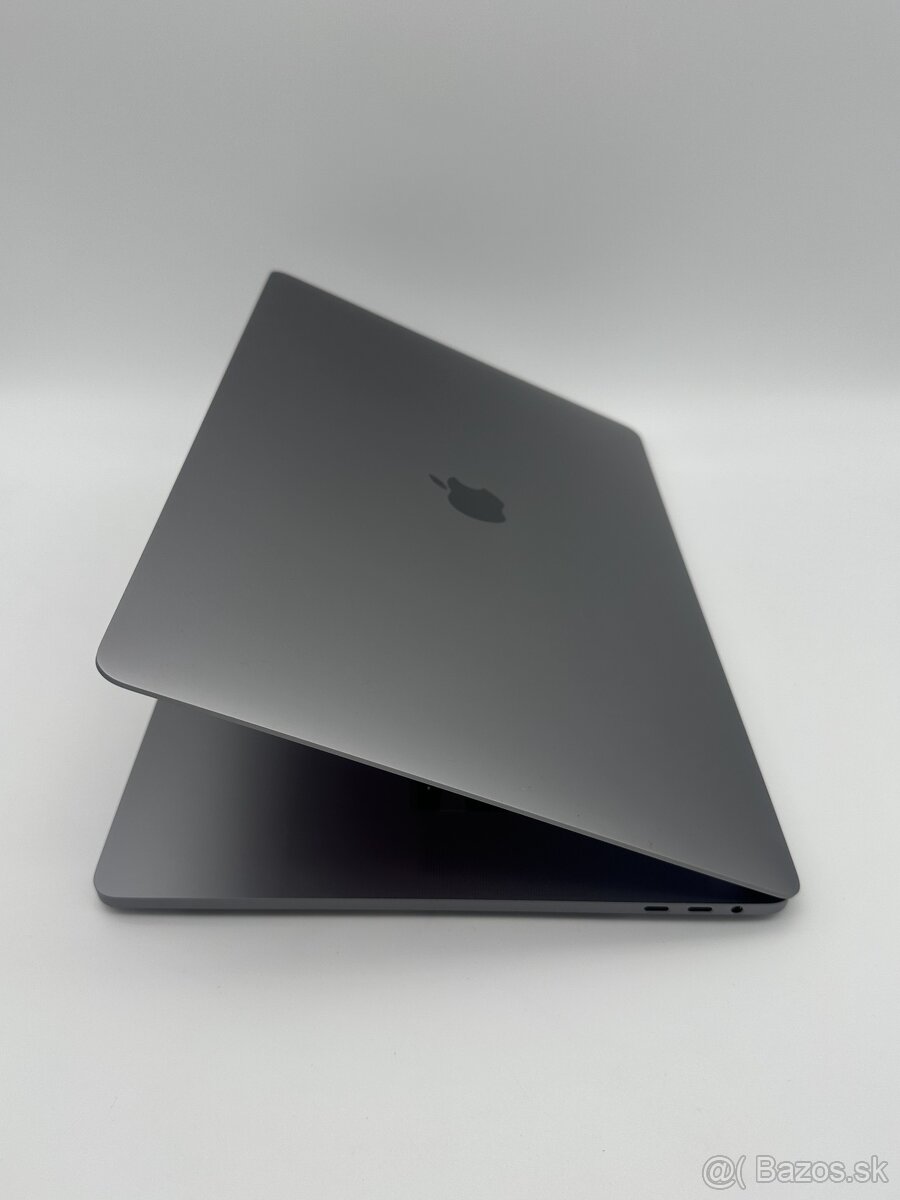MacBook Pro 16" 2019 16/500GB Space Gray + ZÁRUKA - 4