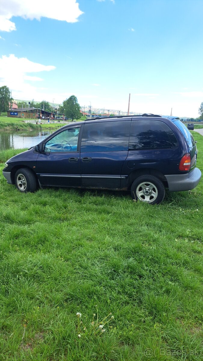 Predam Chrysler grand voyager - 4