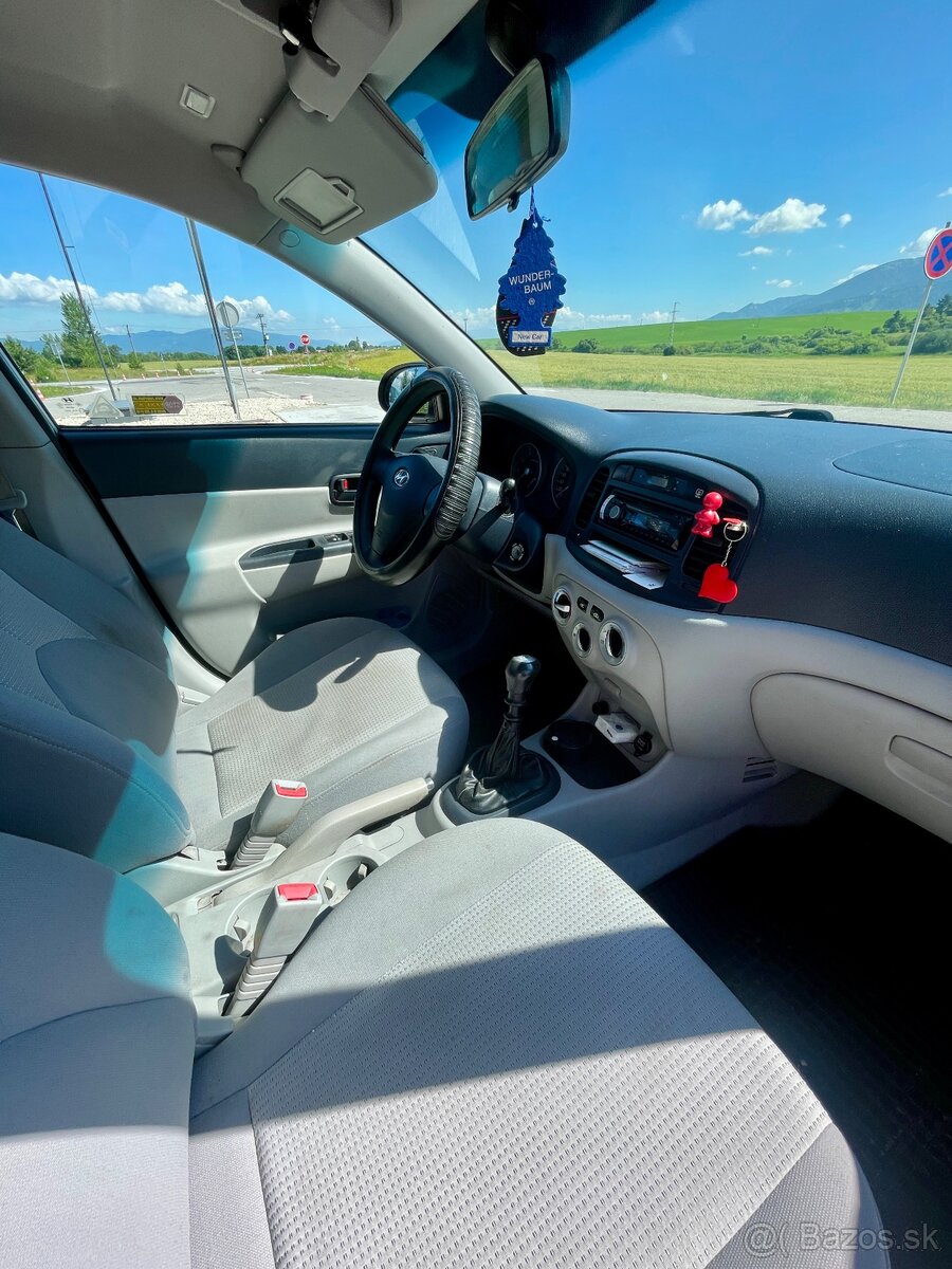 Hyundai accent 1,5 diesel - 4