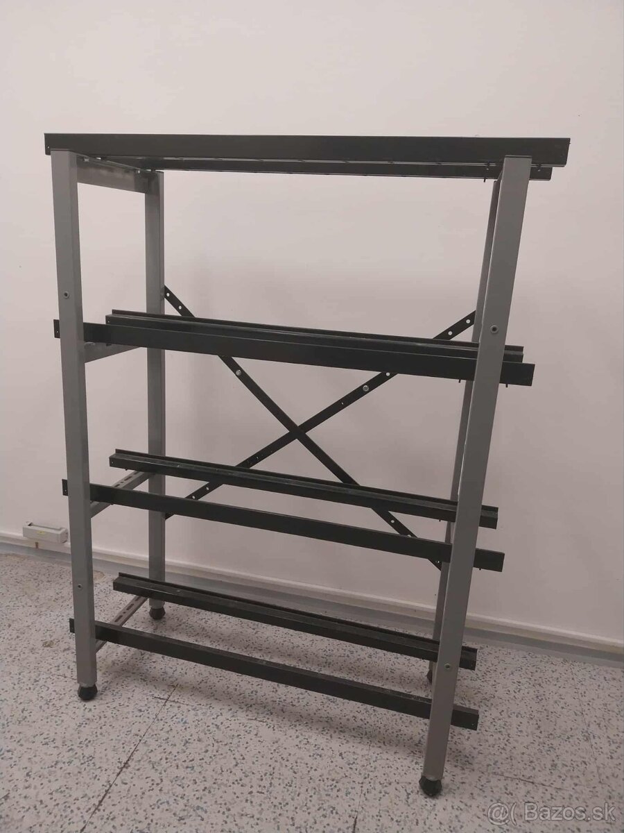 Zelezne stojany regaly - 4