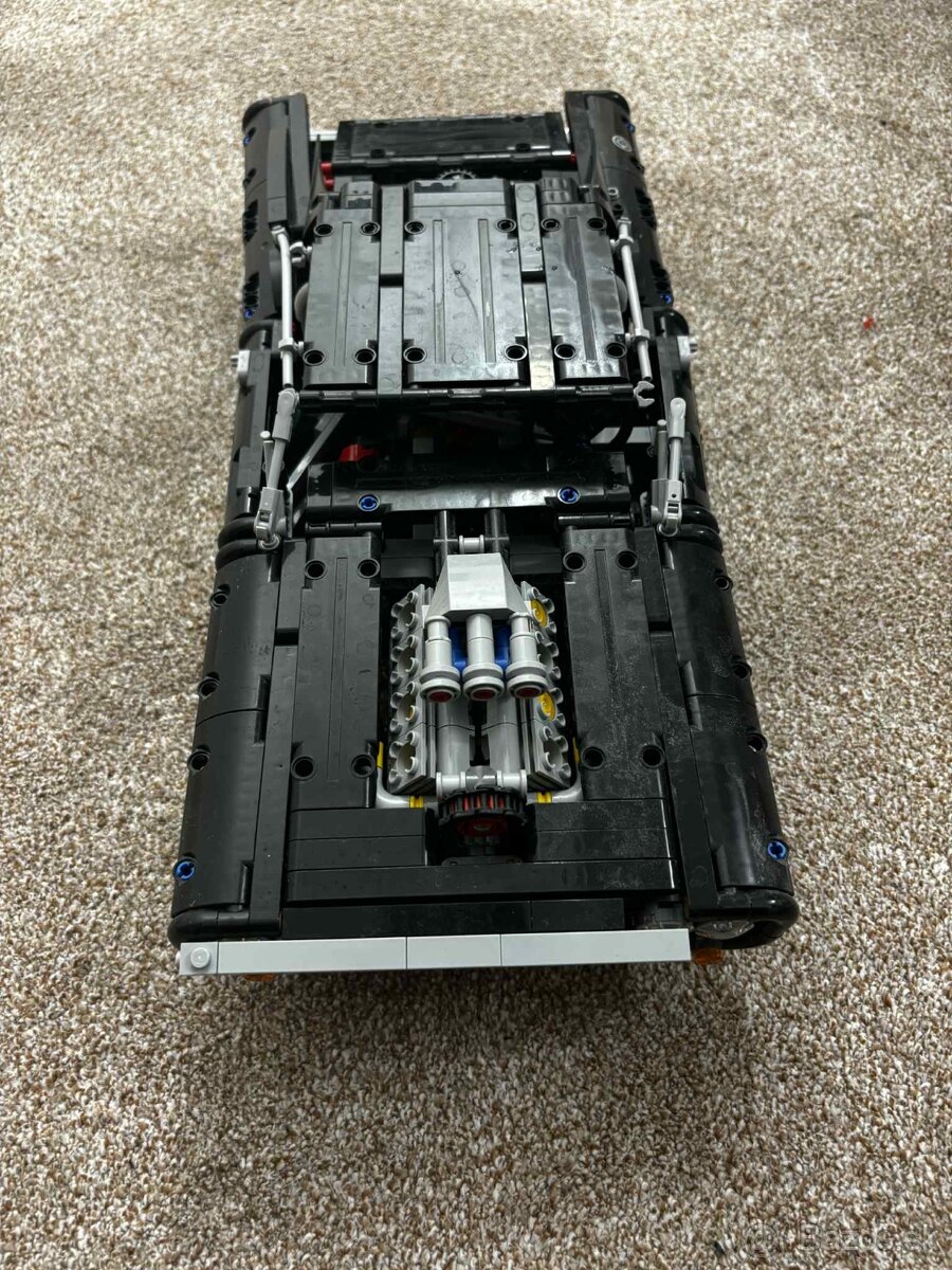 LEGO TECHNIC FAST AND FURIOUS - 4